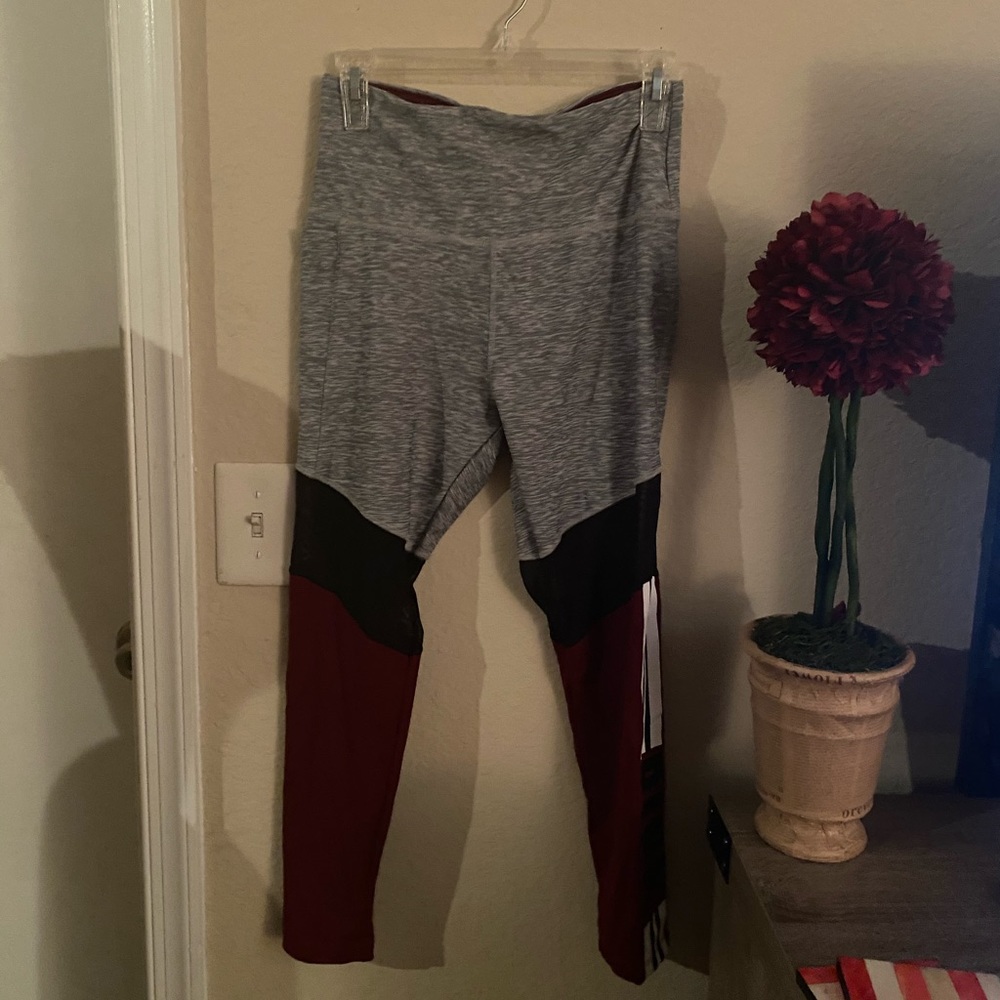 PINK leggings (Medium)